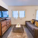 Cristal House By Sleep In Murano Daire *